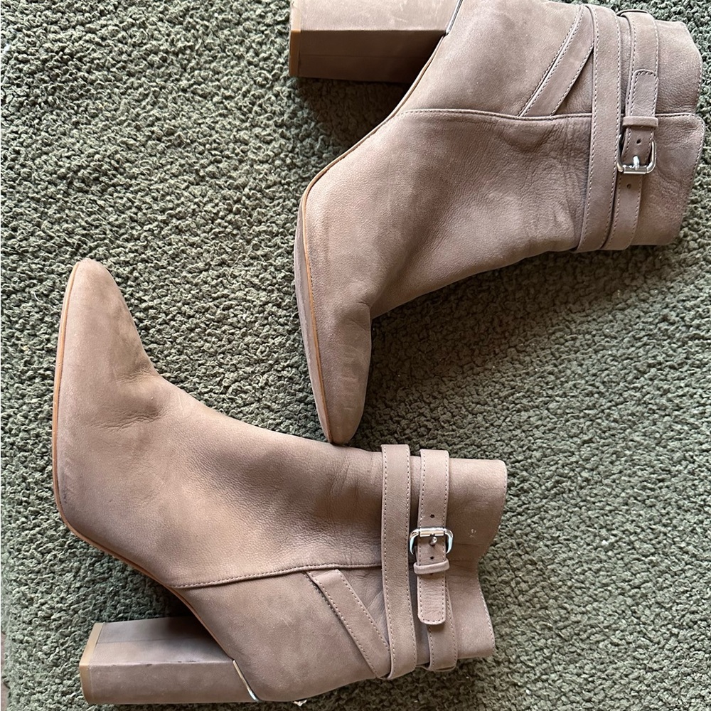 Coach booties, great condition